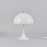 669472 Table lamp